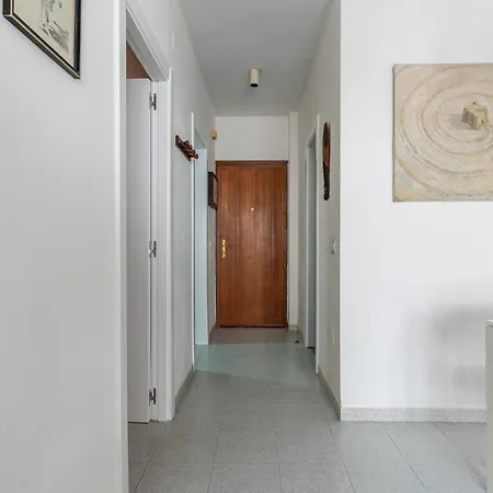 Apartment Center *